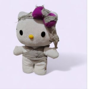 Hello Kitty Plush Doll with Pink Bow